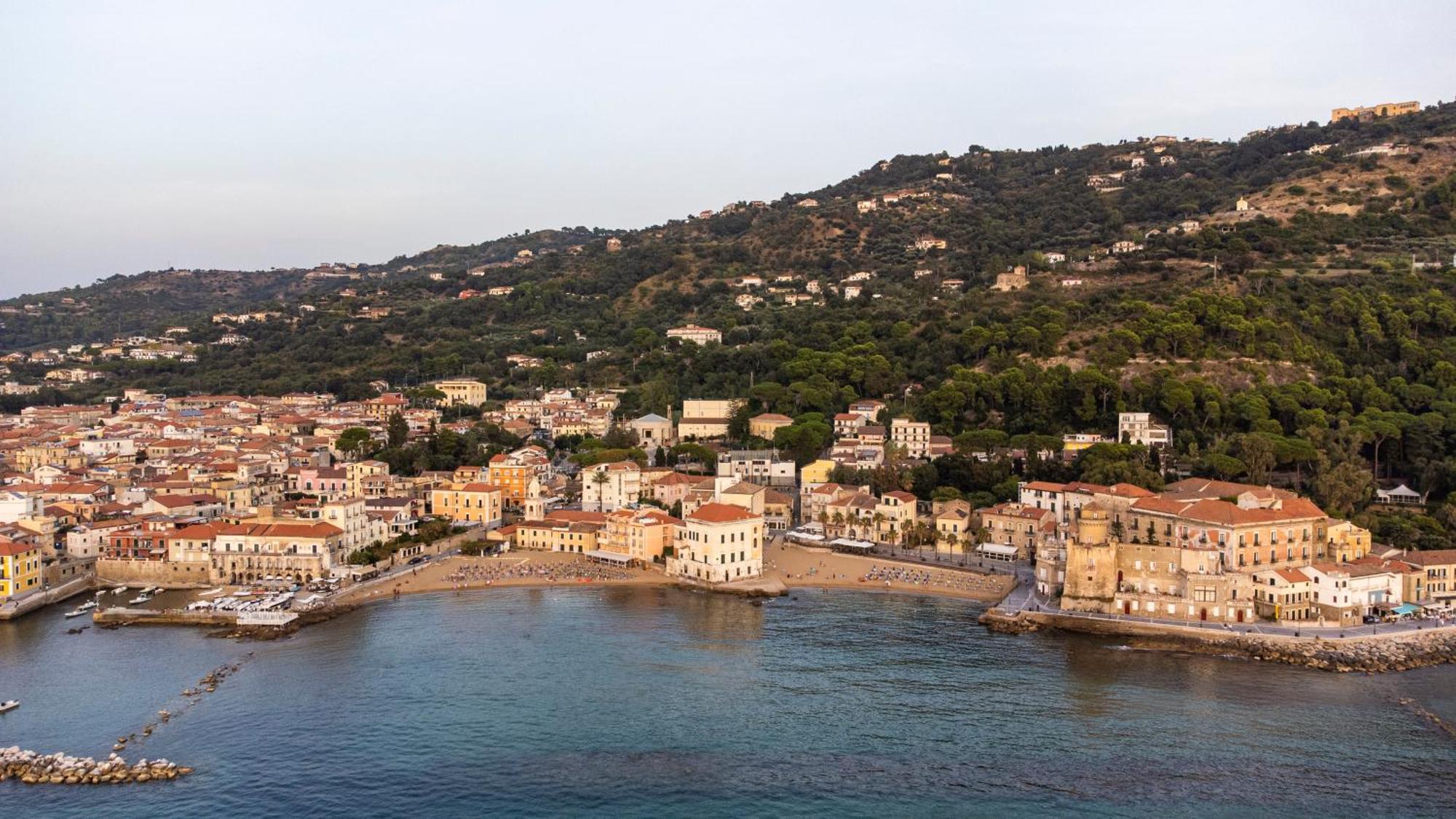 Prince Franklyn Hotel Santa Maria di Castellabate Exterior photo